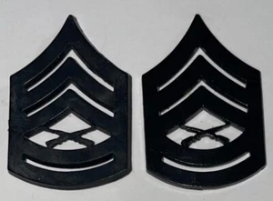 USMC Plastic Subdued Staff Sergeant Rank Pin One Pair Used P12 - Picture 1 of 2