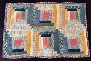 Edredón vintage para cama de muñeca 12-1/2" x 18-1/2" A545 - Imagen 1 de 7
