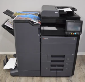 Top Digital Farbkopierer Kyocera 3252ci mit Booklet Finisher und Rechnung - Afbeelding 1 van 6