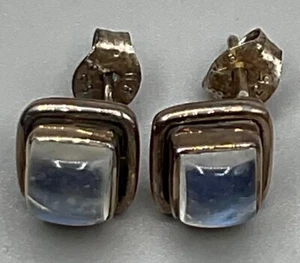 NICKY BUTLER STERLING MOON STONE STUD EARRINGS - Picture 1 of 3