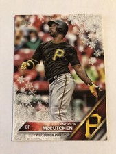 Andrew McCutchen 2016 Topps Holiday Metallic Snowflake #HMW48 Pirates