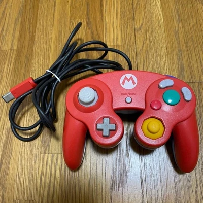 Nintendo GameCube Mario Design Controller Club Nintendo Limited Rare Non-Sale - Image 1 of 4
