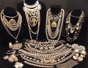 Vintage Mod Silvertone Jewlery Lot Of 37. 6 Lbs+.20 Signed Monet Avon Trifari - Picture 1 of 24