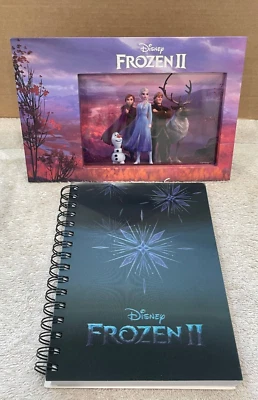 NUEVO MARCO DE FOTOS DISNEY FROZEN II Y CUBIERTA DE HOLOGRAMA FORRADO CUADERNO Foto 1 de 4