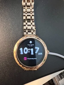 Kate Spade New York Women's Scallop 9803 Smartwatch 2 -Small Wrist Only - Picture 1 of 5