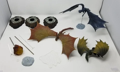 McFarlane Toys Game of Thrones Dragon Lot Viserion Ice & Fire Rhaegal  w/accesso Cover
