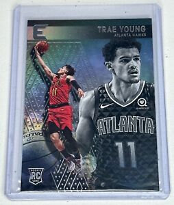 2018-19 Panini Chronicles - Essentials #234 Trae Young (RC)