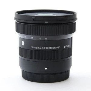 SIGMA 10-18mm F/2.8 DC DN Contemporary (for Fujifilm X) -Near Mint- #223 - Picture 1 of 12