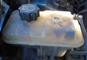 09 PEUGEOT 407 COUPE 2.0 HDI COOLANT TANK EXPANSION BOTTLE 05-11 BREAKING CAR - Picture 1 of 4