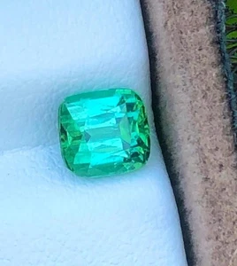 Tourmaline, Natural 1.40 Carats Bluish Green Tourmaline Gemstone for jewellery - Picture 1 of 6