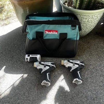 Makita 12V Akku-Bohrschrauber Set WT01 Impact DT01 Impact & Light LM01 14" Tasche - Bild 1 von 4