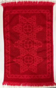 Vintage CANNON Gold Label RED Sculpted Stars 100% Cotton Hand Towel w Fringe USA - Picture 1 of 4