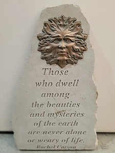 Piedra conmemorativa "Los que habitan" - Imagen 1 de 4
