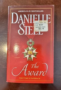 The Award: A Novel - Mass Market Paperback By Steel, Danielle - Imagen 1 de 8