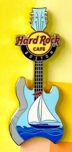 2012 HARD ROCK CAFE BOSTON TRANSPORTGITARRE PUZZLE SERIE SEGELBOOT LE PIN - Bild 1 von 1