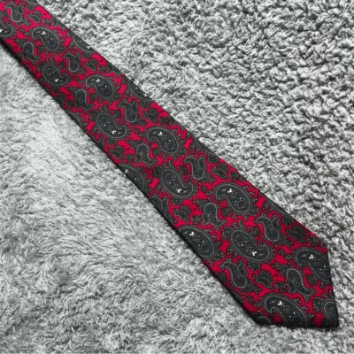 CORBATA CAMBRIDGE CLASSICS VINTAGE ROJA HOMBRE DISEÑADOR PAISLEY SEDA ITALIANA HECHA EN EE. UU. Foto 1 de 4