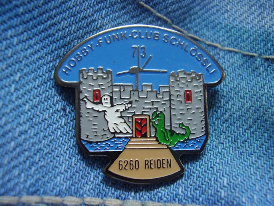 Pin Schweiz Gem. Reiden Hobby-Funk Club Schlössli Kreis Willisau Kanton Luzern - Bild 1 von 1