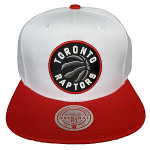 Toronto Raptors Mitchell & Ness NBA Snapback Cap 3D Logo White Red Wool Hat NWT