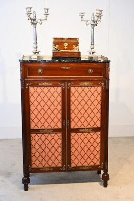 Armario de cóctel Imperio Francés cofre de caoba 1890 Foto 1 de 4