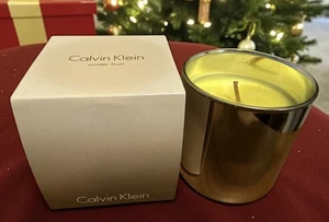 NEU Seltene Calvin Klein Winter Fruit 7,5 oz Kerze im Ruhestand in Gold Weihnachtsduft - Bild 1 von 19