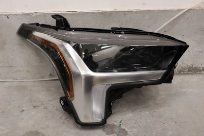 Faro LED pasajero derecho Toyota Tundra Sequoia 2022-2025 OEM AFS Foto 1 de 4