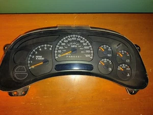 2006 Chevrolet Silverado Speedometer Cluster Instrument 03 04 05 06 Part 204874 - Picture 1 of 10