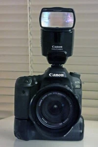 Canon EOS 80D with 18-135 IS Lens/Flash/Battery Grip/ Excellent/Tested - Picture 1 of 8
