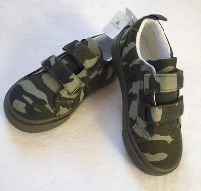 Zapatillas Baby Gap Baby Boy Verde Camuflaje Lona Nuevas Con Etiquetas Talla 8 Foto 1 de 4