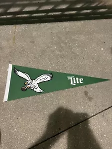 PHILADELPHIA EAGLES KELLY GREEN PENNANT SGA 9/14/23 VS VIKINGS MILLER LITE - Picture 1 of 3