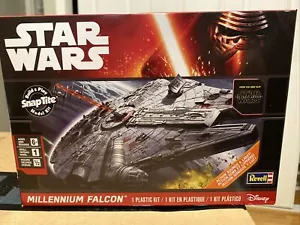 Revell SnapTite Build & Play Model Kit Star Wars Millennium Falcon - Picture 1 of 4