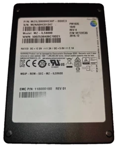 MZILS800HCHP-000C3 Samsung 800GB 12Gbps SAS 2.5in EMC P/N 118000180 - Afbeelding 1 van 1