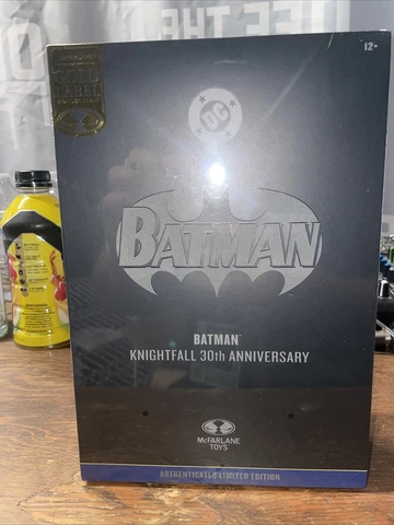 Batman Knightfall 30th Anniversary SDCC 2023 figure DC mcfarlane gold label 7" Cover