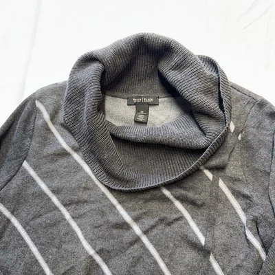 White House, Black Market Extra Small Turtleneck Sweater Striped - Image 1 of 4