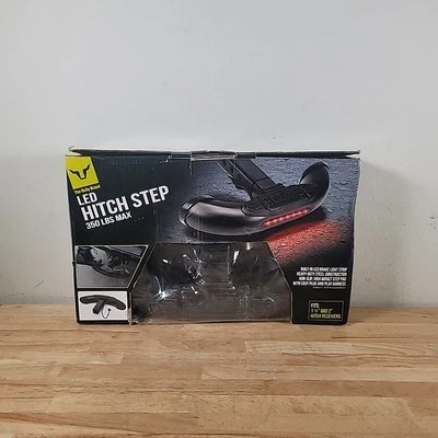 Bully BBS-1104L Black Bull Series Universal LED Brake Light Hitch (1.25" Or 2") - Image 1 of 3