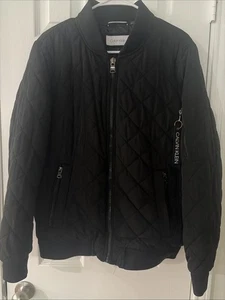 CALVIN KLEIN GIACCA PUFFER UOMO MANICA LUNGA NYLON NUOVO CON ETICHETTE tg M NERO - Foto 1 di 6