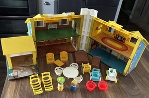 Fisher Price Little Vintage People Play Family House 1969 gelb blau - Bild 1 von 14