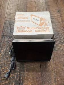 VTG PREMIER Model SL5R Multi-Purpose Darkroom Safelight Red Filter Original Box - Picture 1 of 8