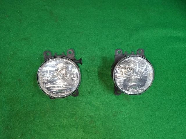 2013 Renault Fluence New SM3 LE Left Fog Light - Image 1 of 4