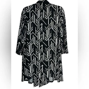 Slinky Brand Black and White Arrow Pattern Jacket/Cardigan - Picture 1 of 5