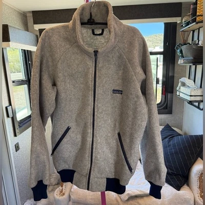 Patagonia Light Gray Fleece zipper jacket size Large - Image 1 of 4