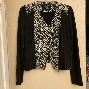 Black and White Geometric Jacket - Picture 1 of 11