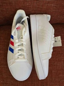 [Größe Herren 8,5] adidas Grand Court Base Schuhe EE7901 weiß/blau/rot (Neu mit Karton) - Bild 1 von 5