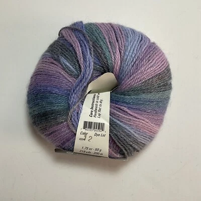 Berrico Folio Yarn - Image 1 of 3