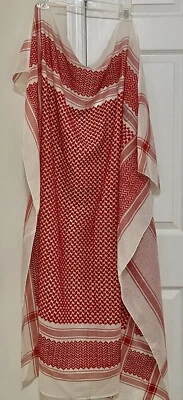 Bufanda roja blanca 48x48 pulgadas hecha en Corea Foto 1 de 4