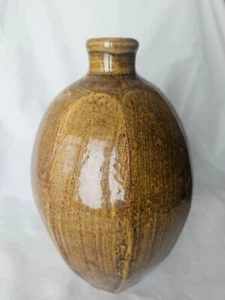 Stunning Malcolm Pepper cut sided Tenmoku glazed studio pottery vase - Picture 1 of 19