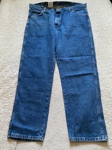 Wrangler Men Tapered Jeans Blue Size 42 x 30 - Picture 1 of 13
