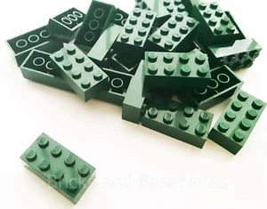 LEGO STEINE 200 x DUNKELGRÜN 2x4 Pin brandneu in einer durchsichtigen versiegelten Tasche gesendet - Bild 1 von 3
