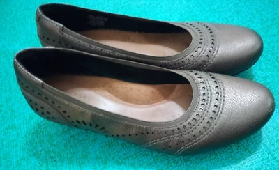 Rockport Mujer 8M Marrón Cobb Hill Confort Cuero Recortes 10065 HALLAZGO RARO Foto 1 de 4