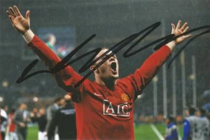 MAN UNITED: WAYNE ROONEY FIRMATO 6x4 CHAMPIONS LEAGUE ACTION PHOTO+COA **PROVA** - Foto 1 di 2