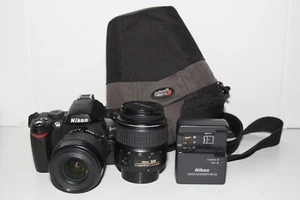 Nikon D40 Camera with AF Nikkor 35-80mm F/4-5.6D and AF-S 18-55mm F/3.5-5.6G - Picture 1 of 10